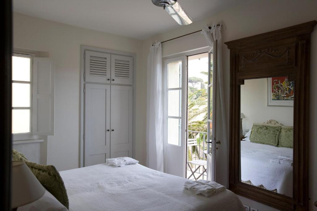 Pastis Hotel St Tropez Сен-Тропе Номер фото