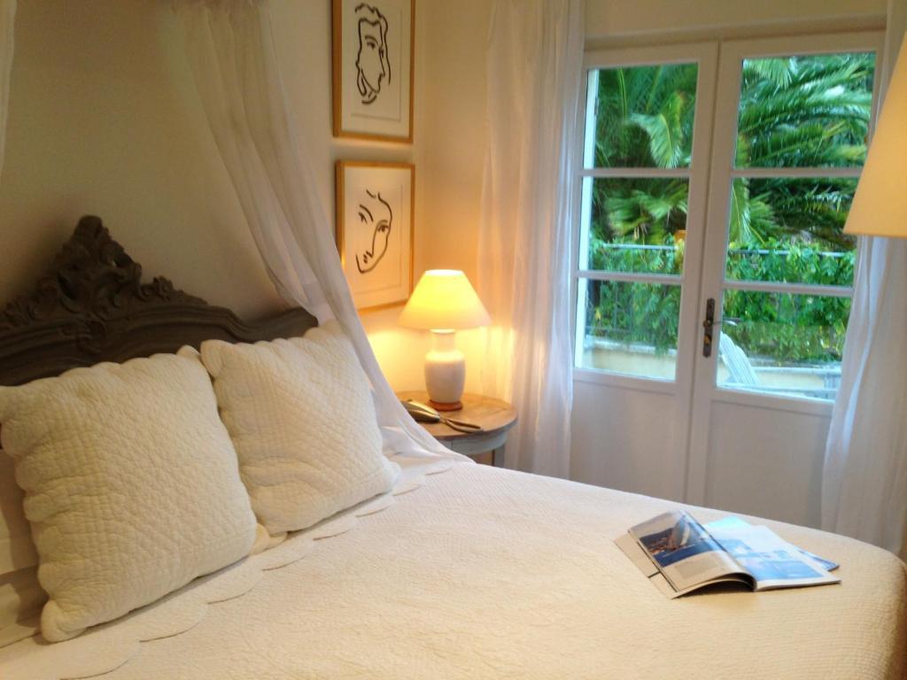 Pastis Hotel St Tropez Сен-Тропе Номер фото