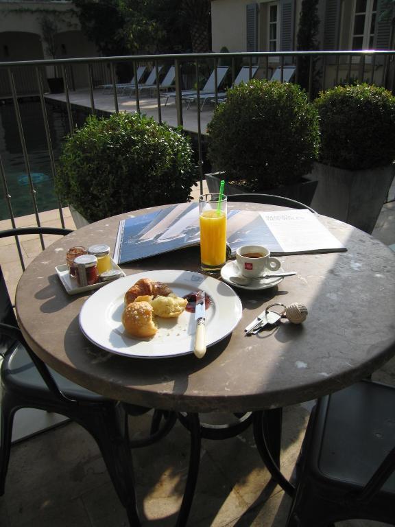 Pastis Hotel St Tropez Сен-Тропе Экстерьер фото